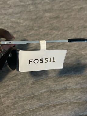 Fossil Silver Frame Sunglasses with Black Arms and Gradient Lenses